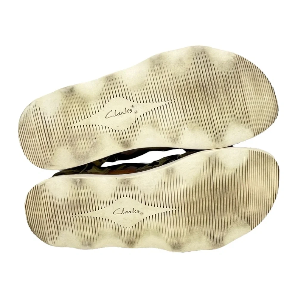 Clarks Women 7.5M Brynn Step Olive Camo‎ Leather Ultimate Comfort Sandals Shoes - Picture 11 of 12